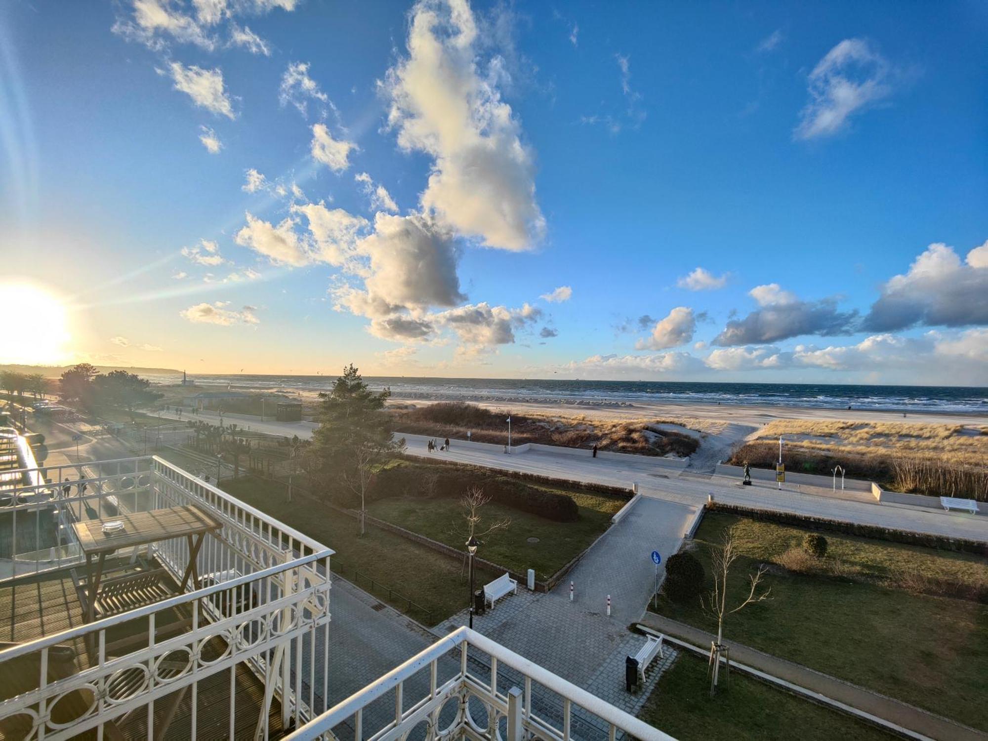 Hotel Bellevue Warnemuende Rostock Exterior foto
